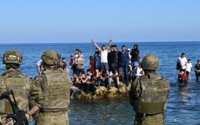 EL ESTRECHO BAJO PRESIÓN: MIGRACIÓN COMO ARMA POLÍTICA
