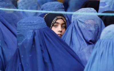 MUJERES EN AFGANISTÁN TRAS DOS AÑOS DEL RETORNO DE LOS TALIBANES