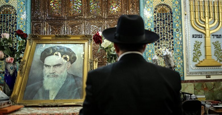 khomeini-memorial-syangogue